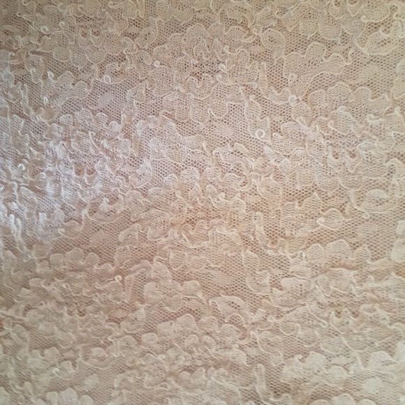 Pink lace camisole - Picture 5 of 6